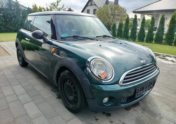 MINI ONE cena 8000 przebieg: 209500, rok produkcji 2010 z Leszno małe 137